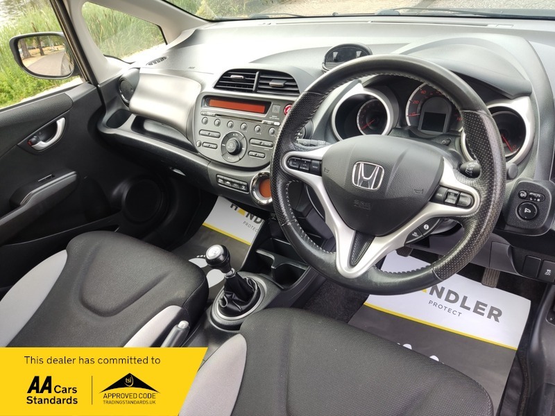 Honda Jazz I-vtec Ex Black #24