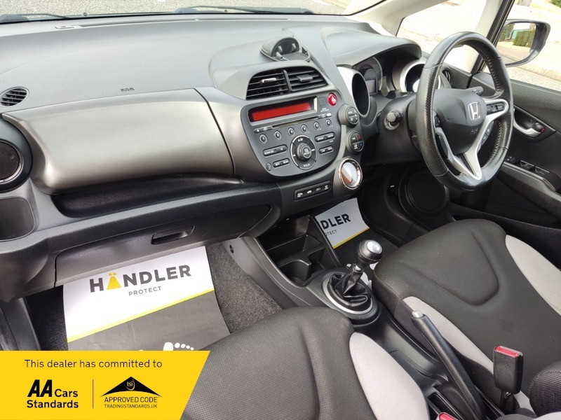 Honda Jazz I-vtec Ex Black #40