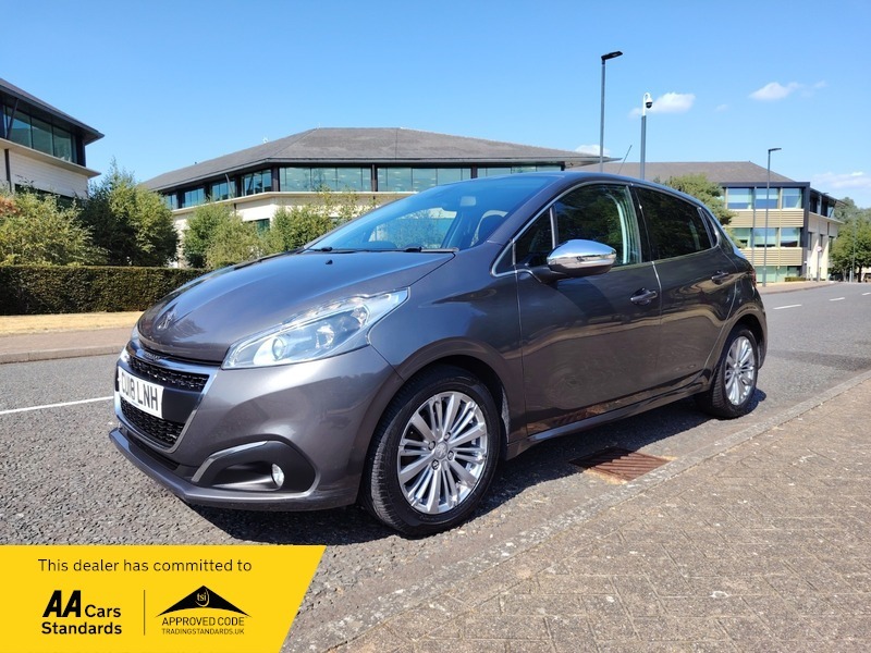 Peugeot 208 1.2 Puretech Allure Hatchback Grey #3