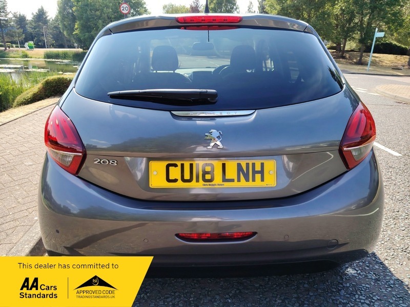 Peugeot 208 1.2 Puretech Allure Hatchback Grey #6