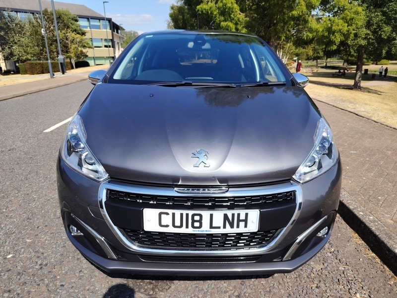 Peugeot 208 1.2 Puretech Allure Hatchback Grey #2