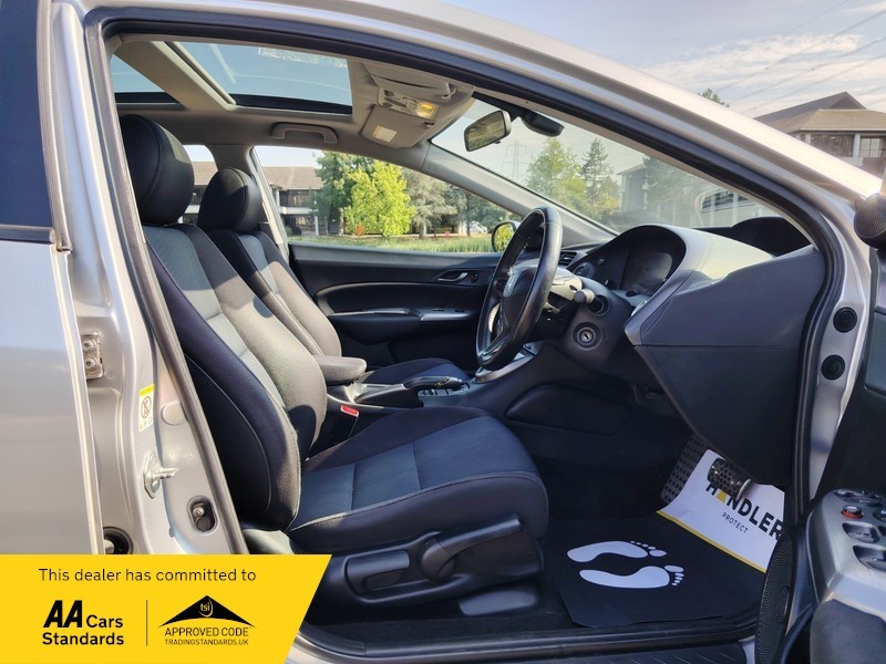 Honda Civic 1.4 I-vtec Se Black #24