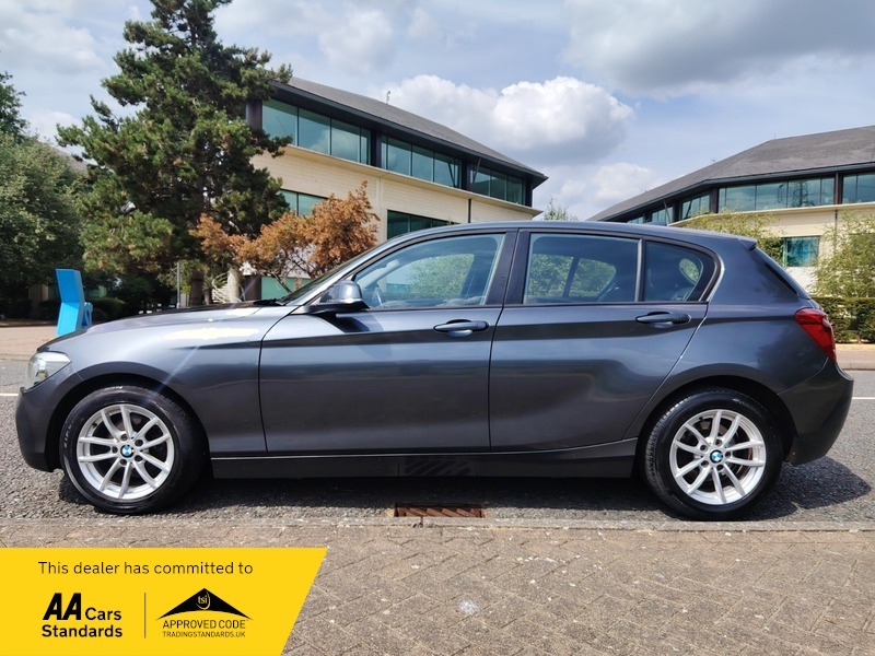 BMW 1 Series 2.0 118D Se Hatchback Grey #4
