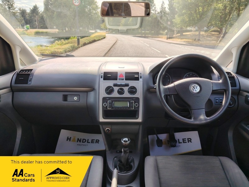 Volkswagen Touran 1.4 Tsi Match 7 Seats Silver #30