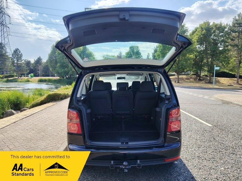 Volkswagen Touran 1.4 Tsi Match 7 Seats Silver #8