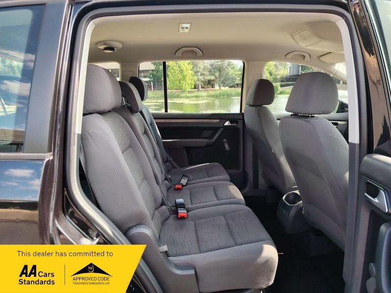 Volkswagen Touran 1.4 Tsi Match 7 Seats Silver #29