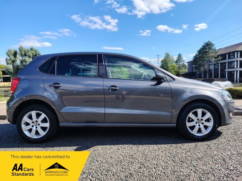 Volkswagen Polo Hatchback White #13