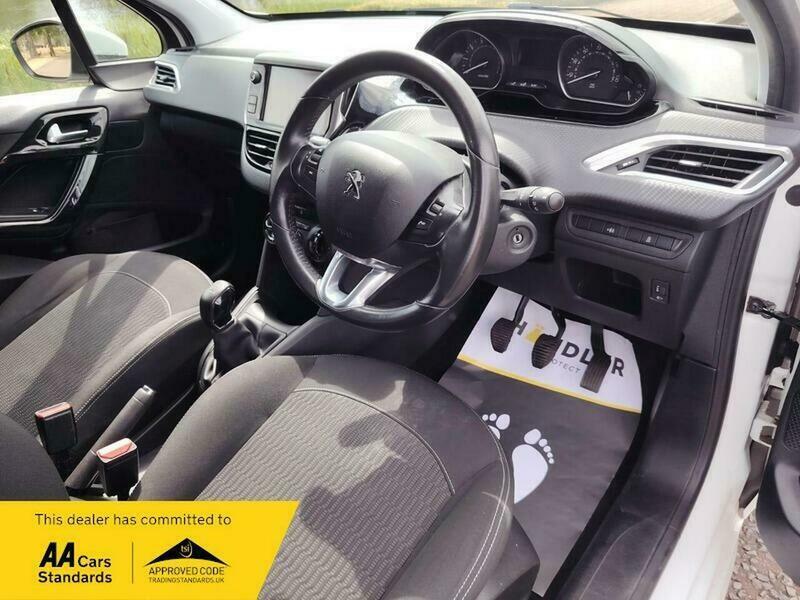 Peugeot 208 Ps Black #23