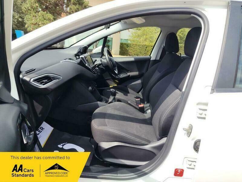 Peugeot 208 Ps Black #37
