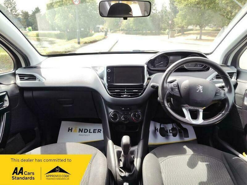 Peugeot 208 Ps Black #27