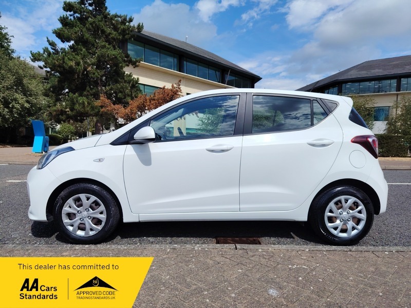 Hyundai I10 1.0 Se Hatchback White #4