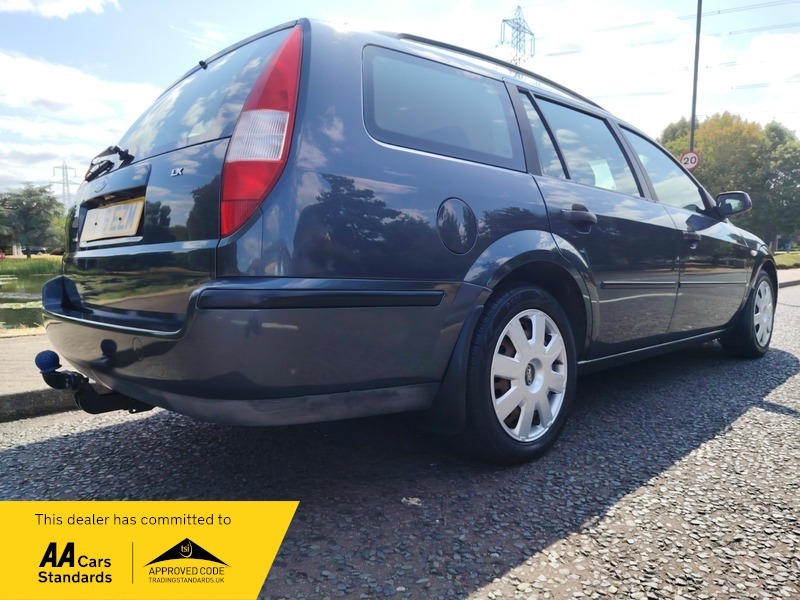 Ford Mondeo 2.0 Ghia X Red #20