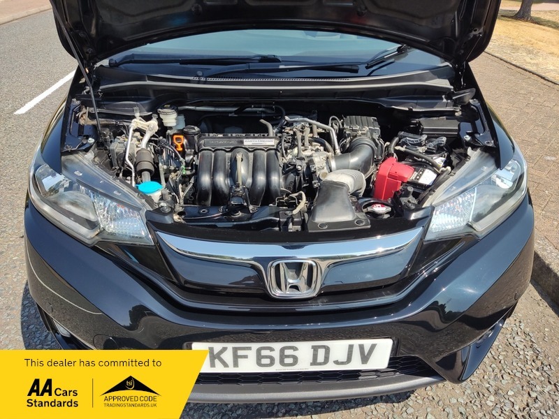 Honda Jazz Jazz Se I-vtec Red #45