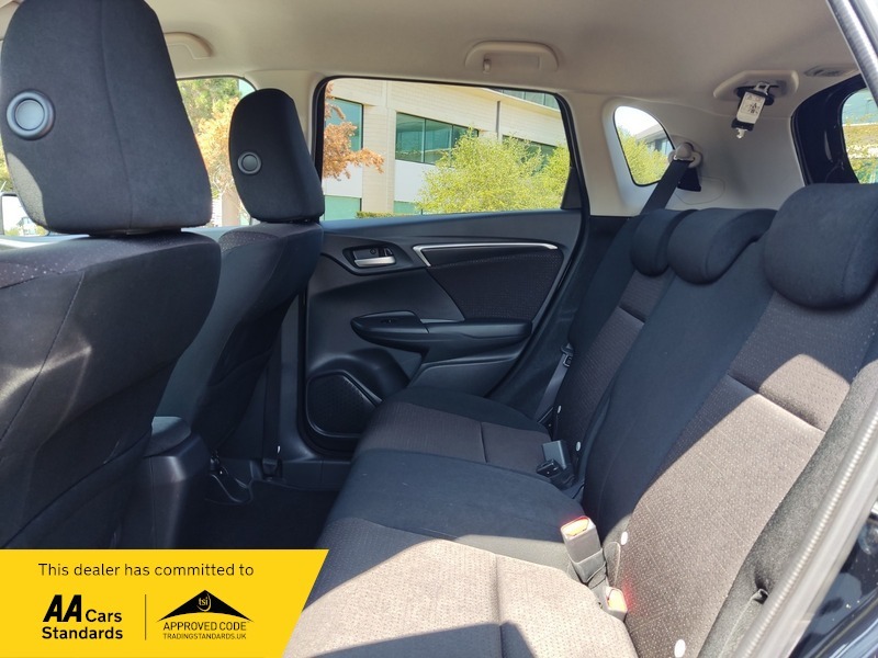 Honda Jazz Jazz Se I-vtec Red #40