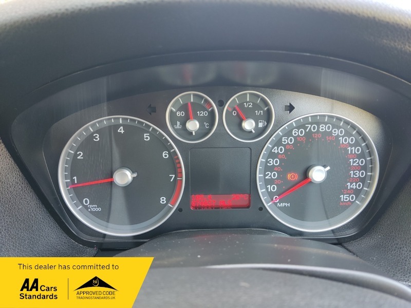 Ford Focus 2008 2.5 Siv St-2 Hatchback 224 Red #19