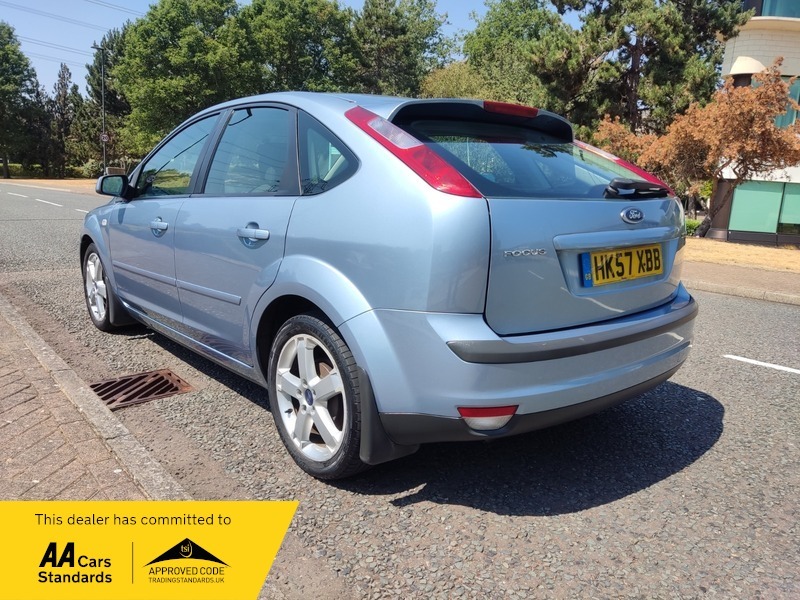 Ford Focus 2008 2.5 Siv St-2 Hatchback 224 Red #5