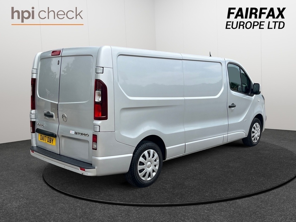 Vauxhall Vivaro Cdti 2900 Biturbo Sportive U426 Ulez Silver #4