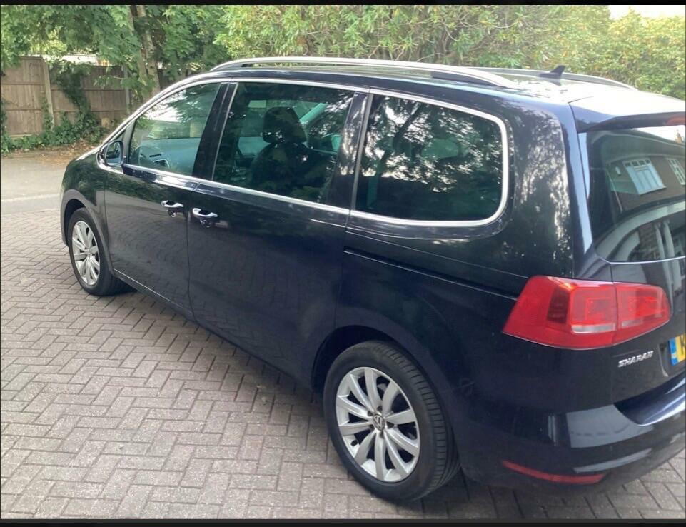 Volkswagen Sharan 2.0 Tdi Bluemotion Tech Sel Dsg Euro 5 Ss Black #4