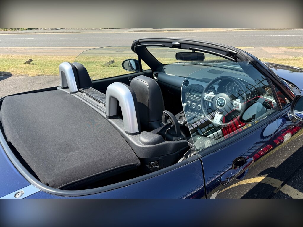 Mazda MX-5 I Se Red #16