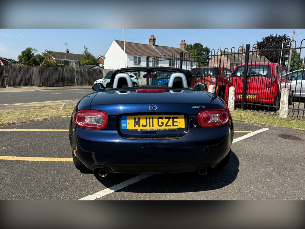 Mazda MX-5 I Se Red #5