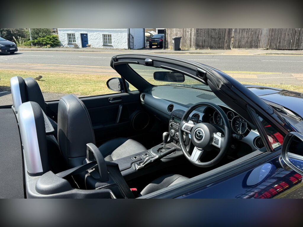 Mazda MX-5 I Se Red #13