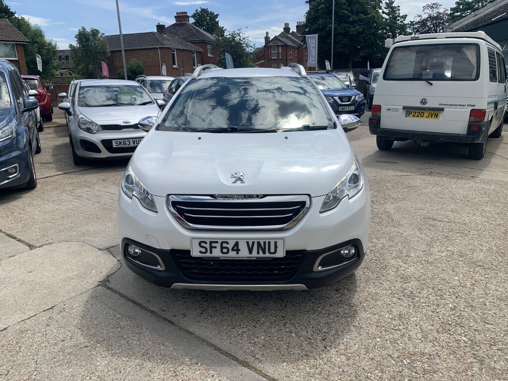 Peugeot 2008 1.6 E-hdi Allure White #3