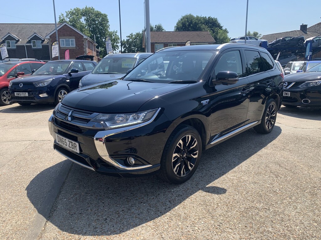 Mitsubishi Outlander Estate 2.0 Phev Gx4h Hybrid 2015 DN65ZBR Black #4