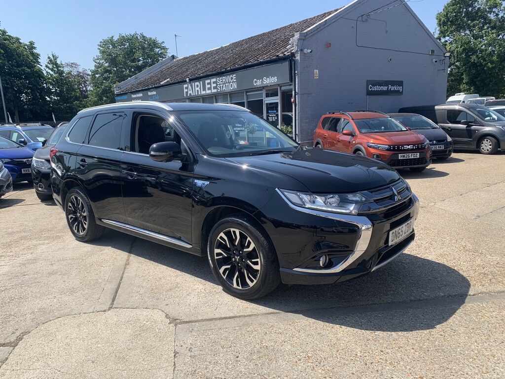 Mitsubishi Outlander Estate 2.0 Phev Gx4h Hybrid 2015 DN65ZBR Black #2