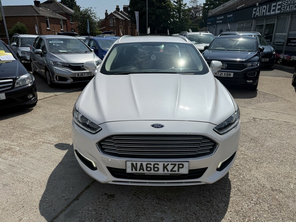 Ford Mondeo 2.0 Tdci Zetec NA66KZP White #2