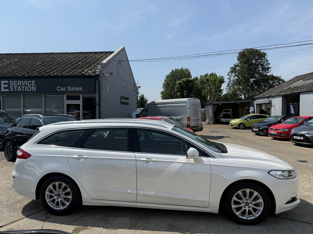 Ford Mondeo 2.0 Tdci Zetec NA66KZP White #3