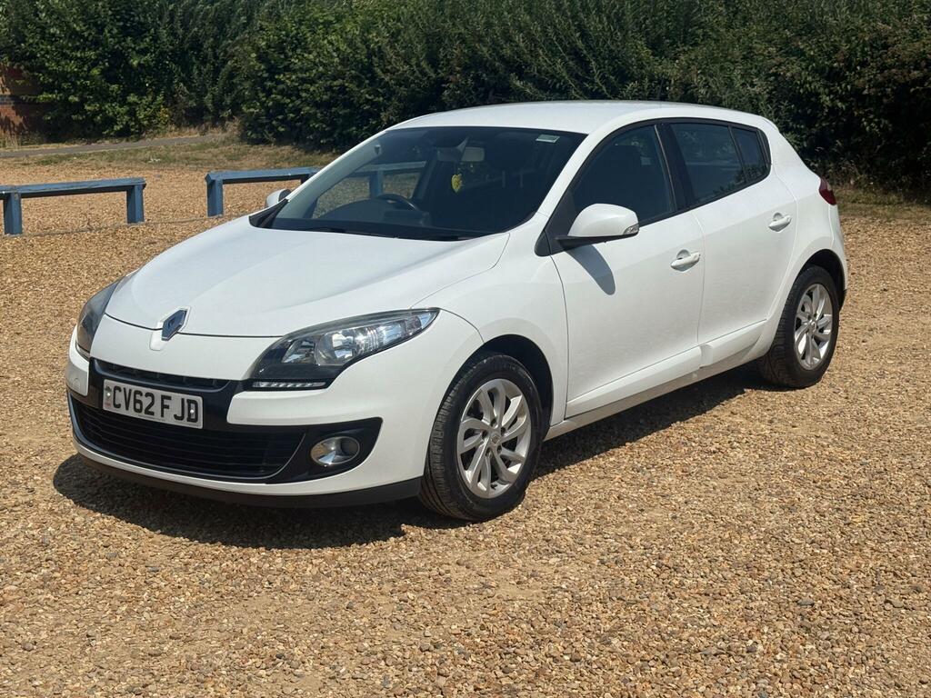 Renault Megane 1.5 Dci Dynamique Tomtom Euro 5 Ss White #5