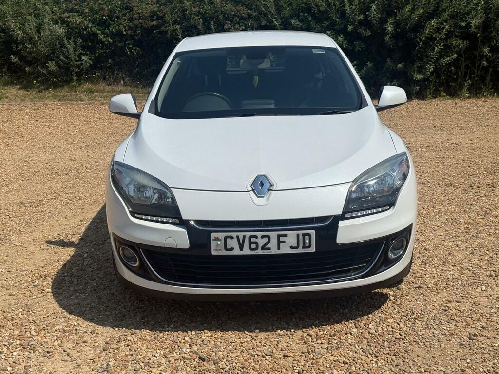 Renault Megane 1.5 Dci Dynamique Tomtom Euro 5 Ss White #4