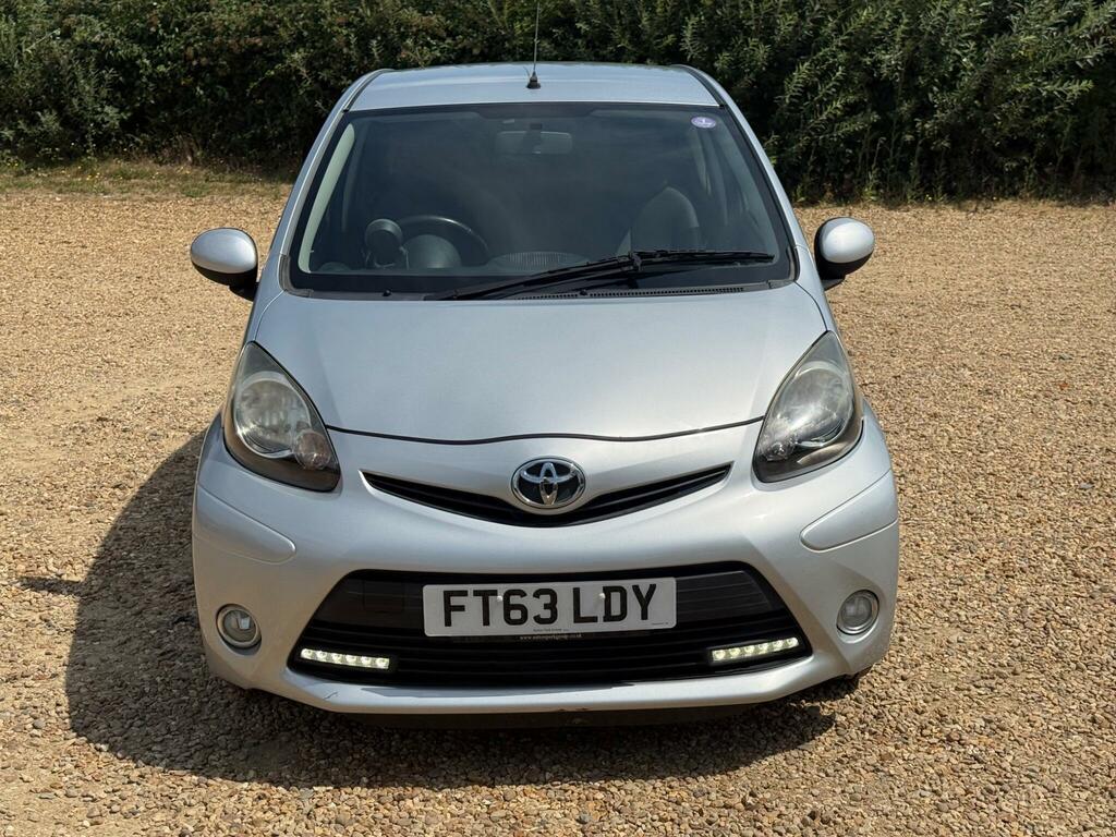 Toyota Aygo Mode Silver #4