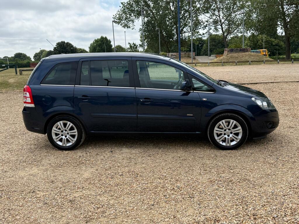 Vauxhall Zafira 1.6 16V Exclusiv Mpv Euro 5 115 Silver #10