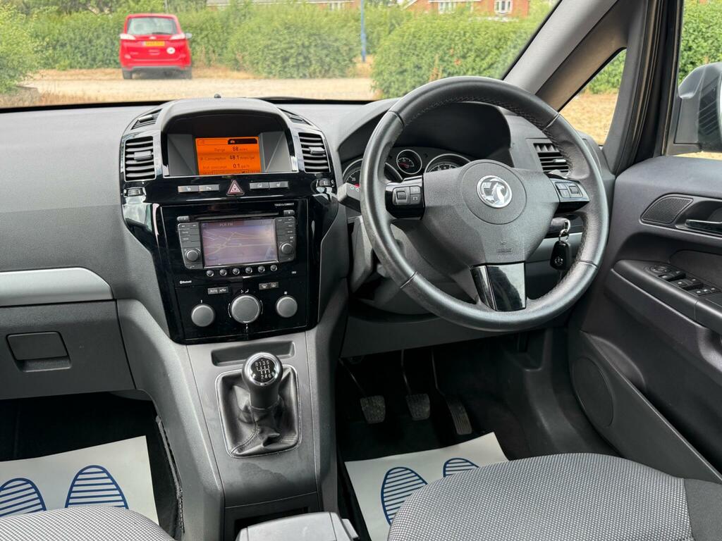 Vauxhall Zafira 1.6 16V Exclusiv Mpv Euro 5 115 Silver #24