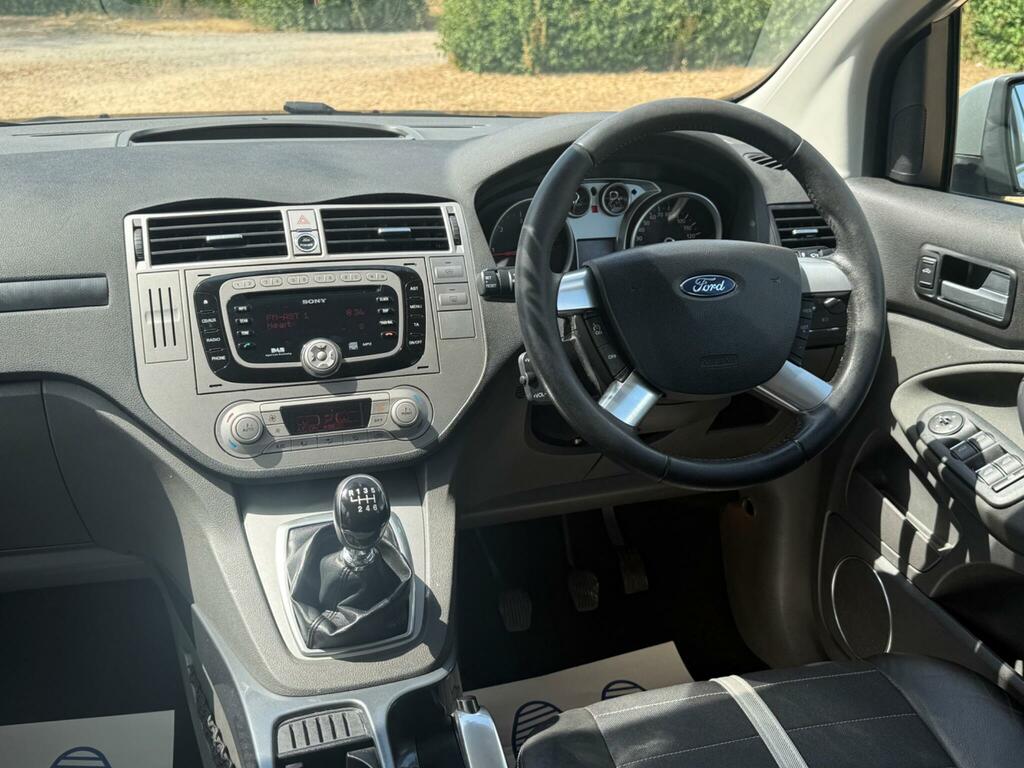 Ford Kuga Black #25