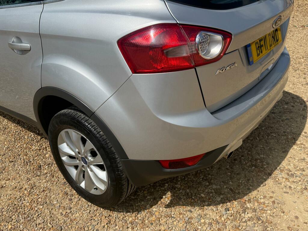 Ford Kuga Black #16