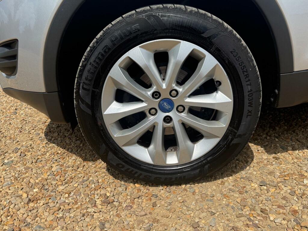 Ford Kuga Black #17