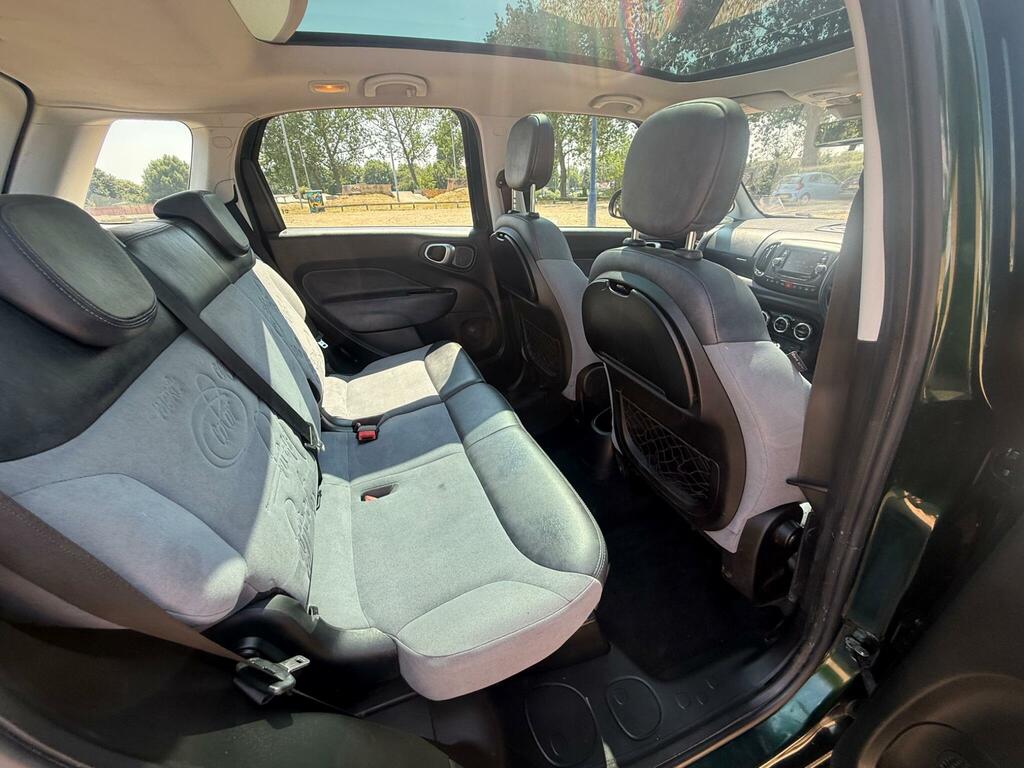 Fiat 500L Easy White #29