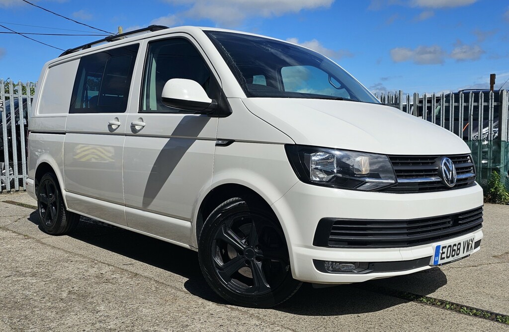 Volkswagen Transporter Combi Van 2.0 Tdi T30 Bluemotion Tech Edition Komb MW18YHR Red #2