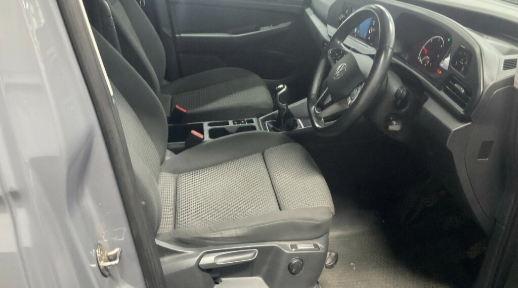 Volkswagen Caddy Commerce Pro Black #9