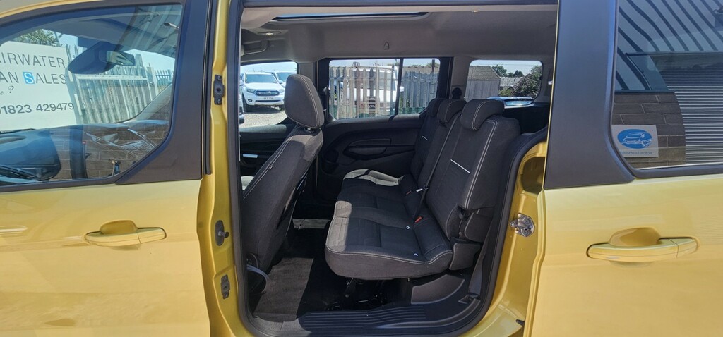 Ford Grand Tourneo Connect 1.6 Tdci 115 Titanium L2h1 Van Silver #15