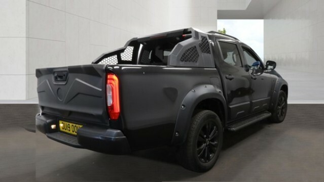 Mercedes-Benz X Class Pickup White #10