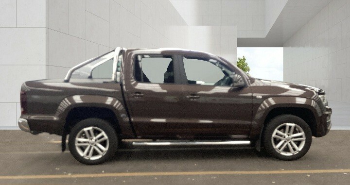 Volkswagen Amarok 3.0 Tdi V6 Bluemotion Tech Highline Brown #3