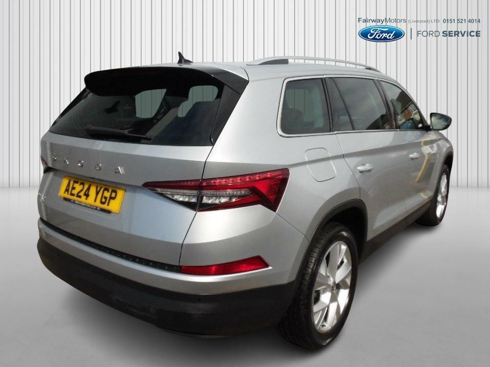 Skoda Kodiaq 1.5 Se L Executive Tsi Dsg AE24YGP Silver #3