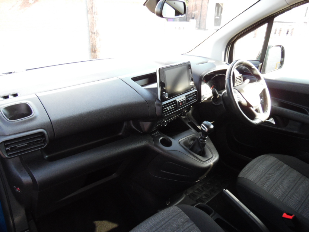 Vauxhall Combo Life Combo Life 1.2 Turbo 130 Se Estate Grey #19