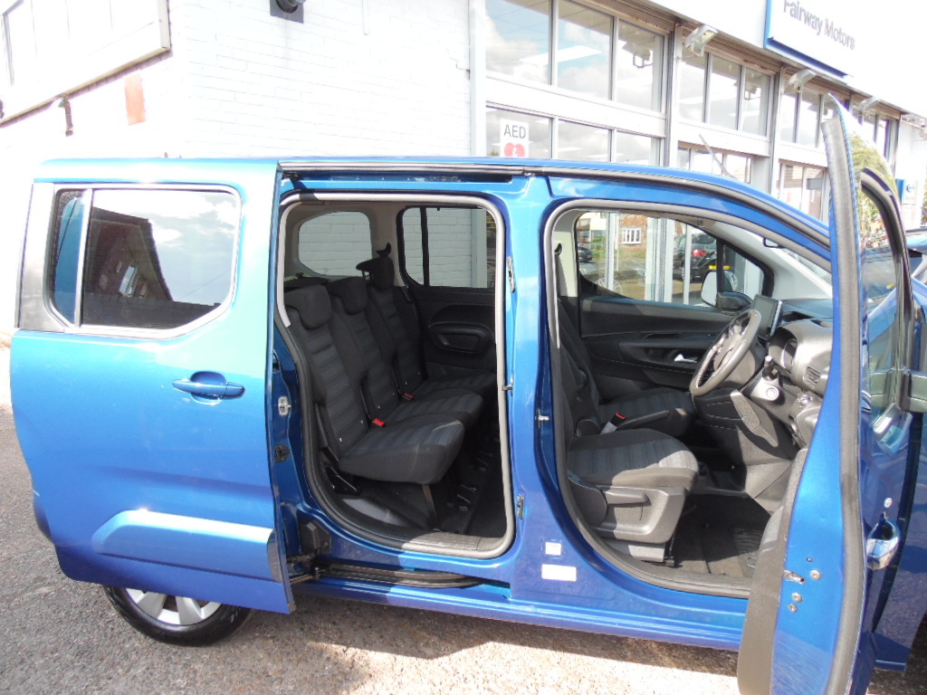 Vauxhall Combo Life Combo Life 1.2 Turbo 130 Se Estate Grey #11