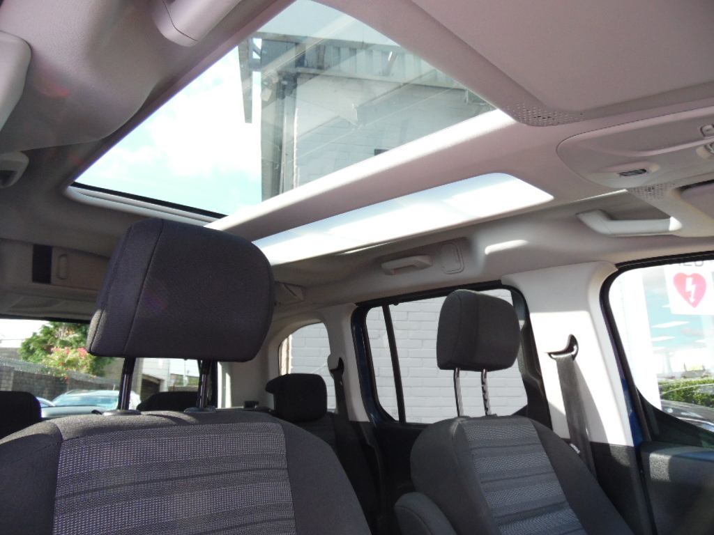 Vauxhall Combo Life Combo Life 1.2 Turbo 130 Se Estate Grey #9