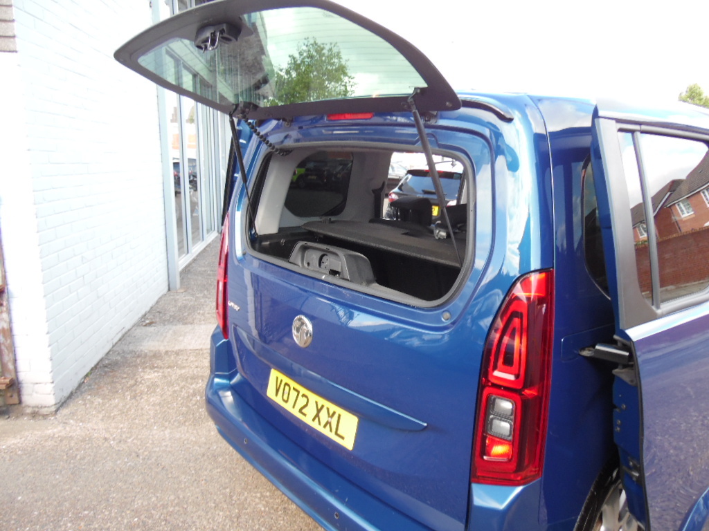 Vauxhall Combo Life Combo Life 1.2 Turbo 130 Se Estate Grey #12