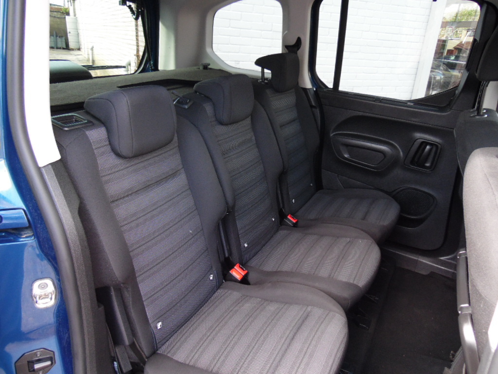 Vauxhall Combo Life Combo Life 1.2 Turbo 130 Se Estate Grey #16